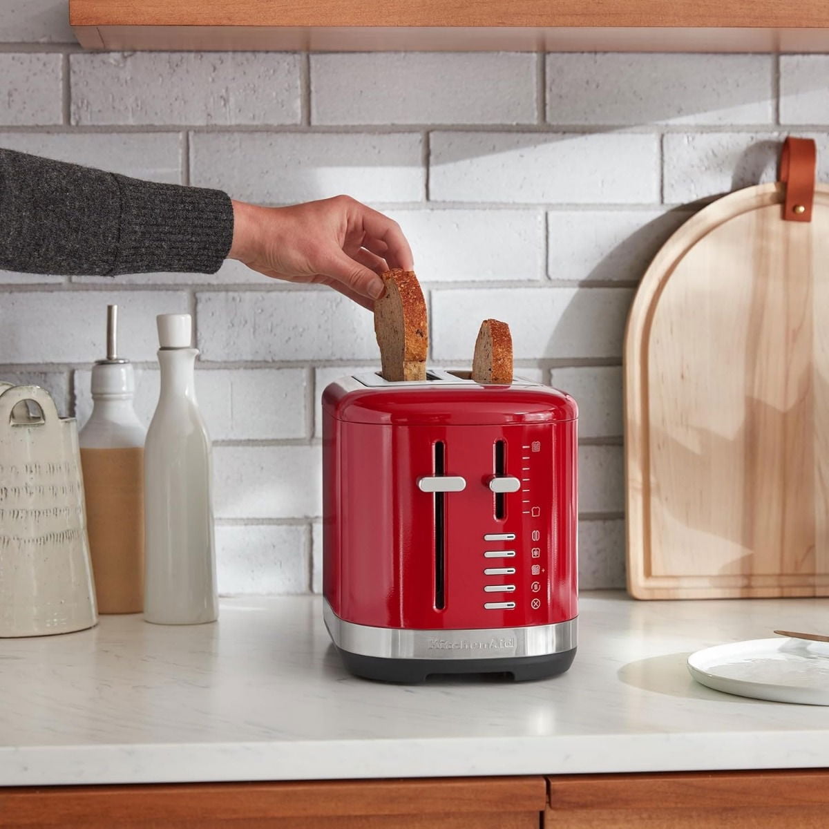 2 Slice Metal Toaster | Empire Red